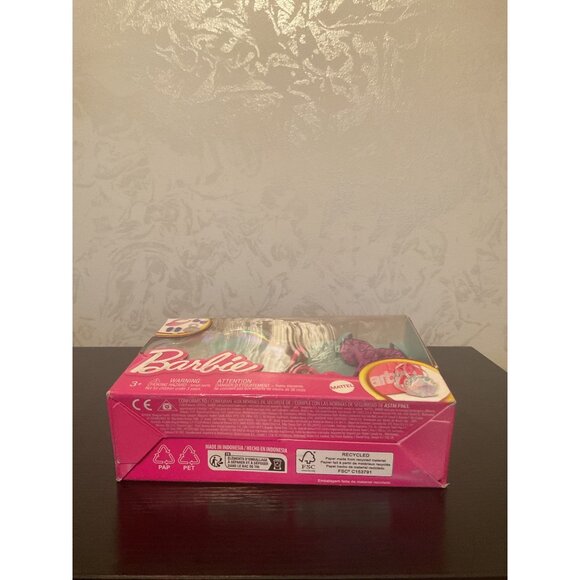 Barbie Swim N Dive Accessory Set With Bag Shoes & Surprise Items For Dolls - Picture 6 of 6